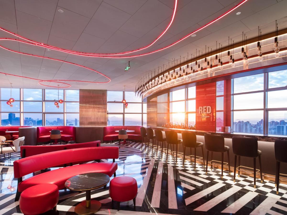 Radisson Red Hotel Zhuhai Gongbei Port Exterior photo