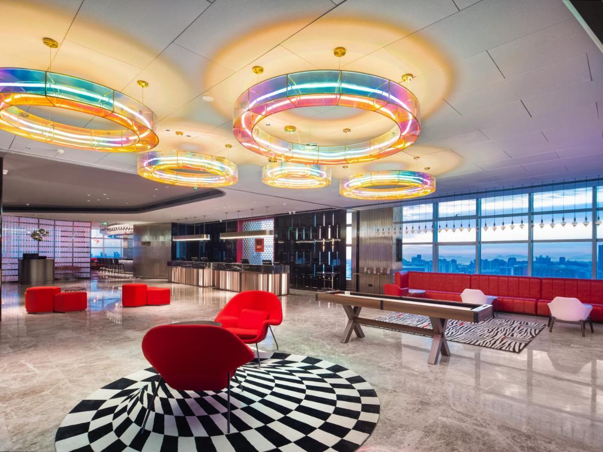 Radisson Red Hotel Zhuhai Gongbei Port Exterior photo